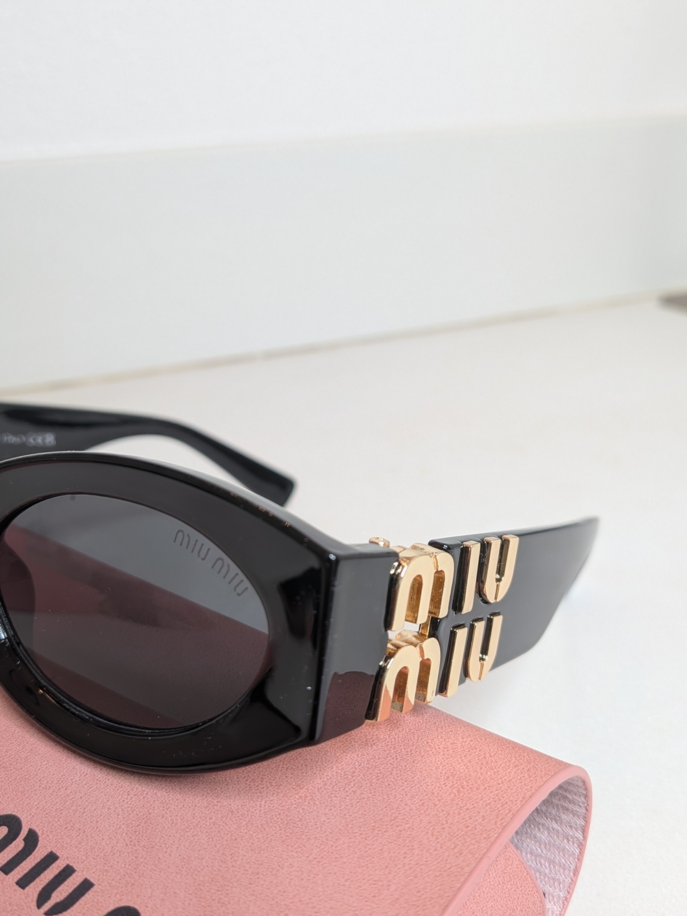 Miu Miu Black Oval Sunglasses Gold Logo w/ Case Box & Cloth - Picture 7 of 11